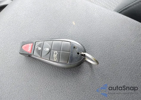 2008 Jeep Grand Cherokee Laredo z USA, uszkodzony, nr VIN 1J8GR48K98C245559